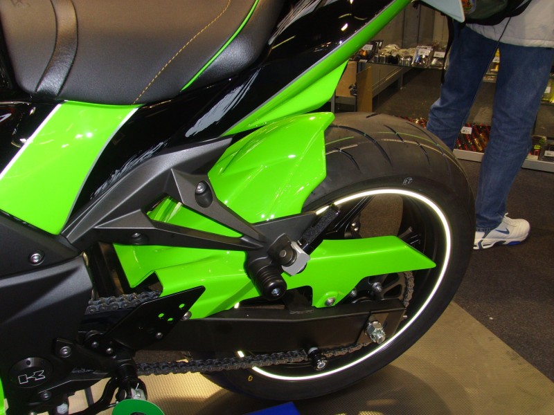 hugger for kawasaki z 750 07-09