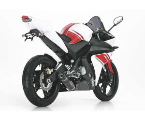 Scarico YAMAHA YZF-R125 2008 - 2009 - 2010 - 2011 - 2012 - 2013  .  SHARK Street GP sistema completo terminale di scarico carbonio colore carbonio