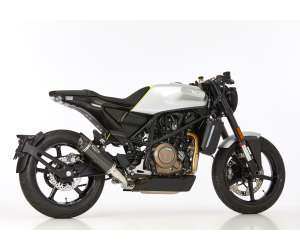 Scarico HUSQVARNA Svartpilen 401 2018.  SHARK Street GP Slip on terminale di scarico carbonio colore carbonio