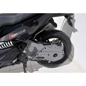 PARAFANGO  POSTERIORE ERMAX PER SCOOTER C 650 SPORT 2016 SILVER CARBON LOOK 