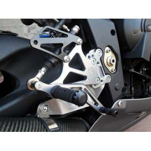 Pedana arretrata regolabile 4RACING per TRIUMPH  STREET TRIPLE 675  2007 - 2015 
